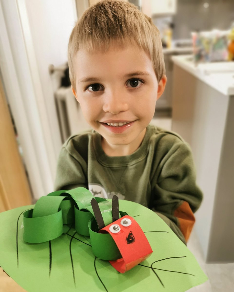 Julieparkin85's tweet photo. @YsgolLlandybie Toby has been busy this morning making a caterpillar from the hungry caterpillar story 🐛❤️ https://t.co/8QlfFPqf2f