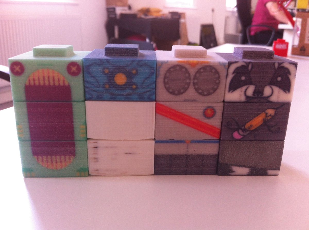 SwapBots tweet media