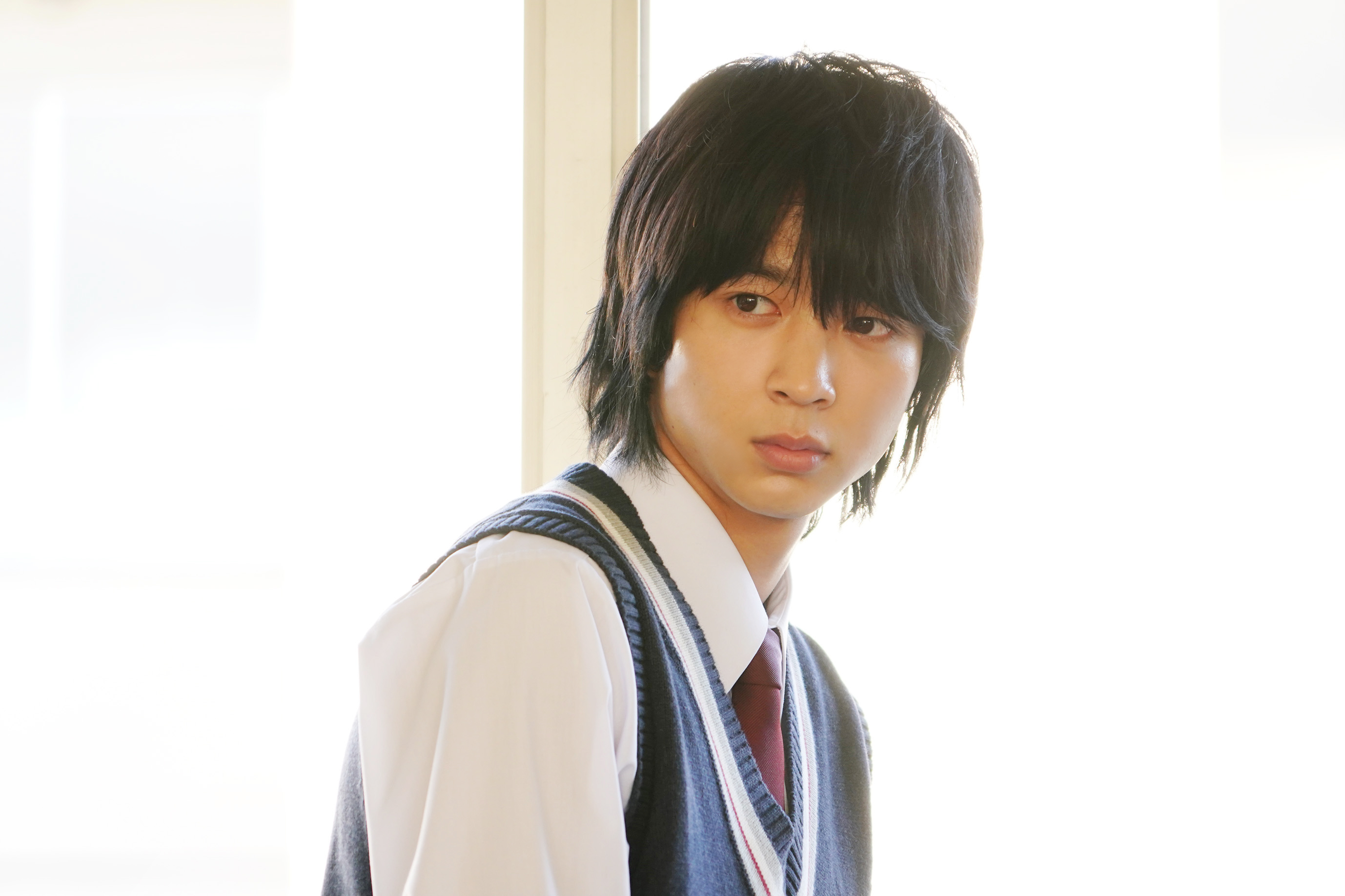 映画 のぼる小寺さん のぼる小寺さん 出演者 鈴木仁 さん 四条役 1999年7月22日生まれ 16 年第31回メンズノンノ専属モデルオーディション準グランプリを受賞しデビュー 俳優としても話題作に多数出演 小寺さんと同じクライミング部