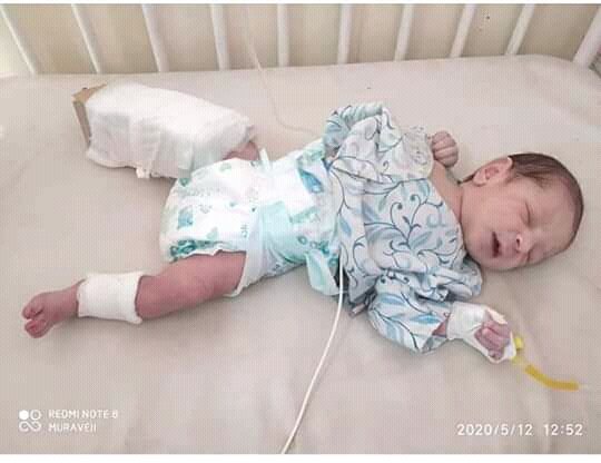 Ahsan35779691's tweet photo. If this child was an @American or a @European, would the world, and especially the @UN or @UNCIEF, still remain silent?

#KilledMothersWithBabies 
#CrimeAgainstHumanity https://t.co/udXbHOnE9c