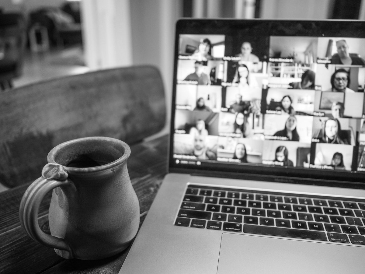 DoraChetan's tweet photo. Learn how to alleviate what we call #videocalls #fatigue, a reality a lot of us face today. As with everything we do, the one-word answer is #balance. See what this means and how you can make video calls work for you: https://t.co/QyWCCBQooS https://t.co/HPyfTv7lZr