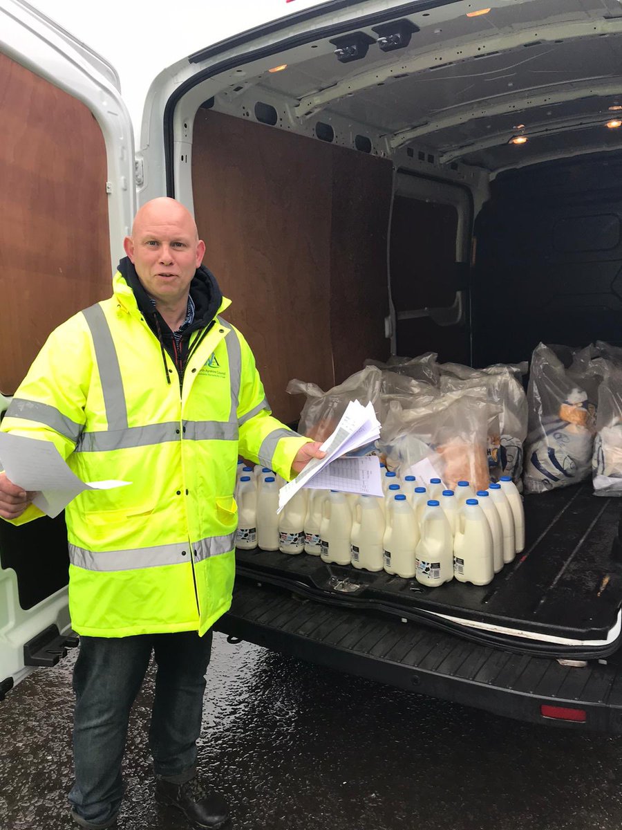 yebaulk's tweet photo. Incredibly thankful for my amazing Physical Environment team @North_Ayrshire 💕 As well as having delivered the equivalent of 500,000 meals to our own residents, their fundraising is helping distribute thousands of food packages in India too. Truly making a world of difference 💕 https://t.co/Bi15JIDzQL