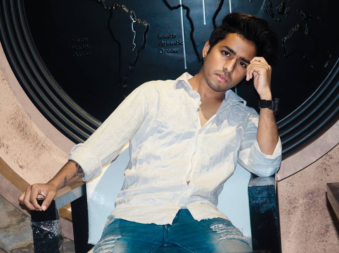 itzz_KB_karan's tweet photo. #its playtime.... https://t.co/fsTZ9myrxP