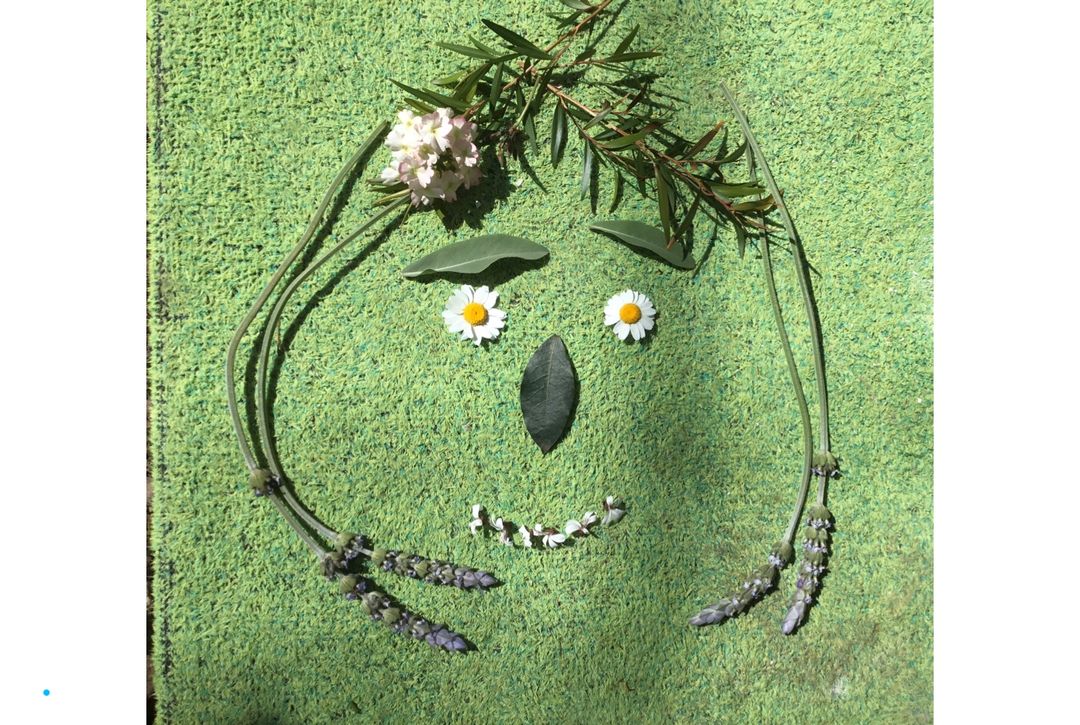 HashimaVisArt's tweet photo. Happy, angry, perplexed, contemplative. 4th graders express feelings in their #selfportrait assemblages. #4thGradeArt #DistanceLearning 
@asij_g4 https://t.co/RQgzo7pdMx