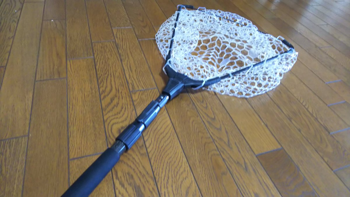 Kmr Ju うみかぜ公園でのメバリングと管釣りに使ってるタモのネットの部分を交換しました 元々ラバーコーティングネットだったので メバルのヒレやフックやルアーが絡むことが多くて苦労しました 使う時が楽しみです 交換用ネットはプロックスの19型