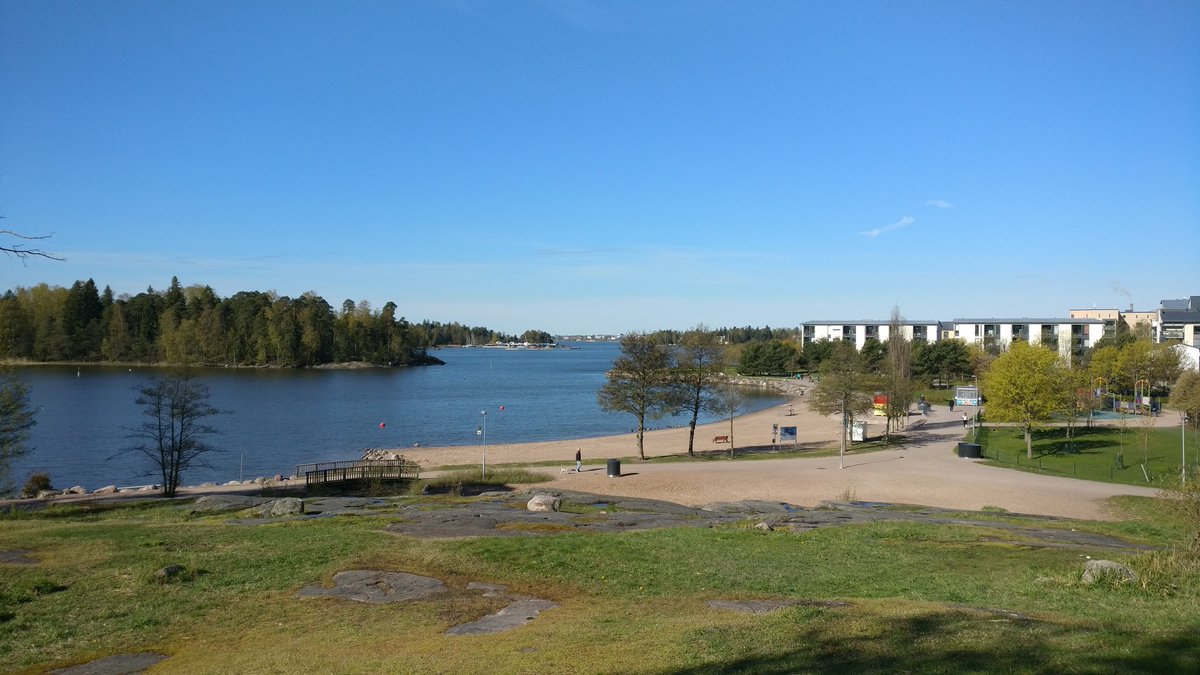 kailintinen's tweet photo. 6/7. Lapset kouluun ja hoitoon pitkästä aikaa = meitsi lenkille. #RunKaiRun https://t.co/J5SJJtCX8Z