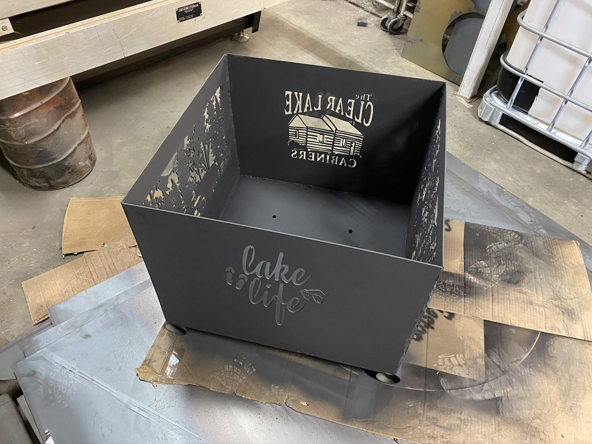 VoesenekM's tweet photo. Some fire pits we have been busy with #metal #firepits #backyard #outdoor #gardening #farm #family #campfire #lakelife https://t.co/s9Owaf3Knm