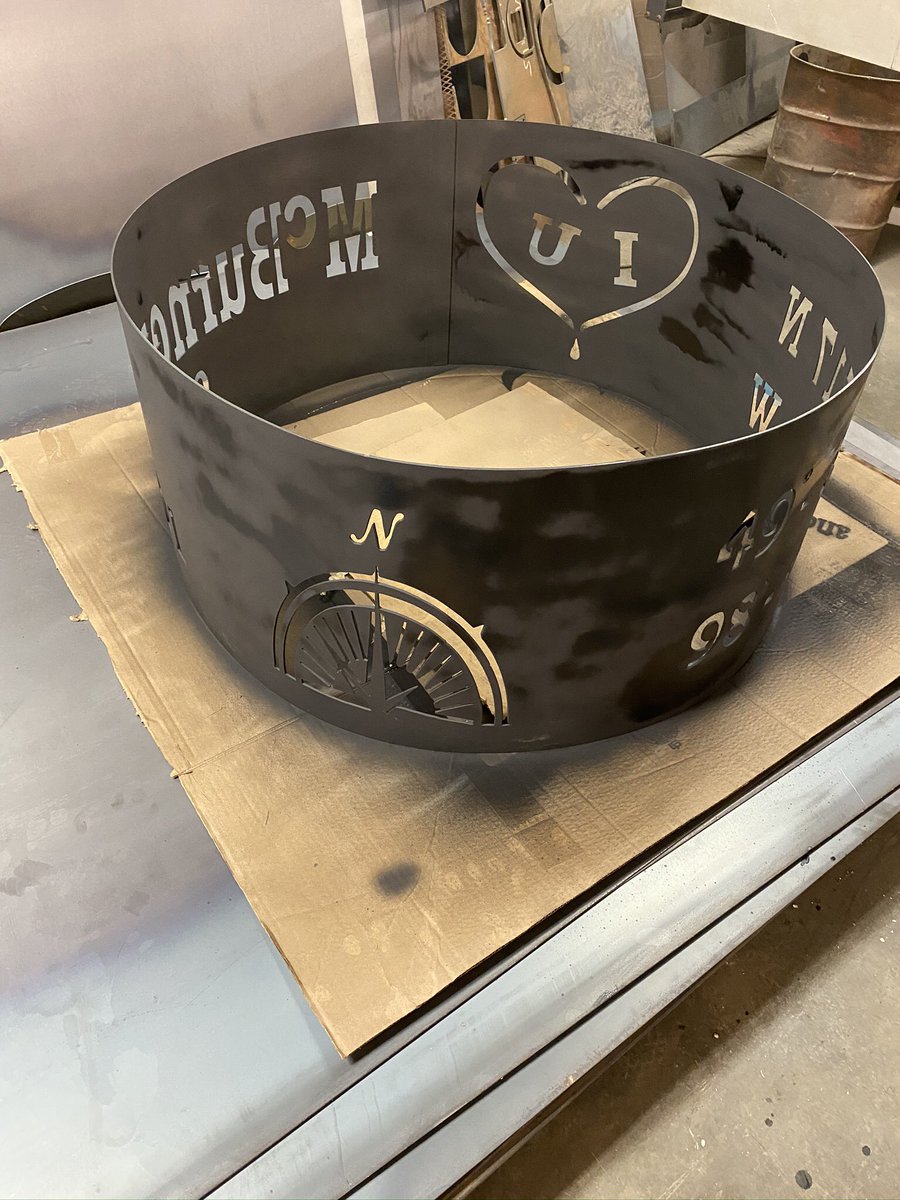 VoesenekM's tweet photo. Some fire pits we have been busy with #metal #firepits #backyard #outdoor #gardening #farm #family #campfire #lakelife https://t.co/s9Owaf3Knm