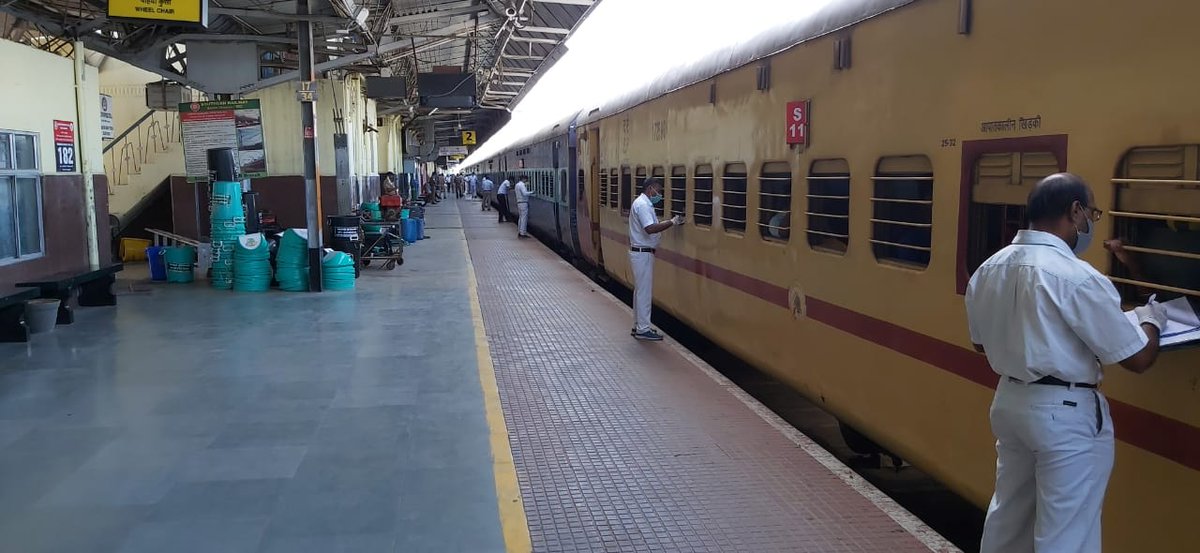 Southern Railway tweet media