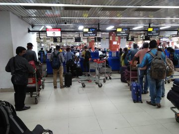 timesofindia's tweet image. Bangladesh: Indian citizens boarded Air India&apos;s repatriation flight from Dhaka, earlier today. The flight to Tamil Nadu&apos;s Chennai, took off at 11:20 AM. (Pics: ANI)