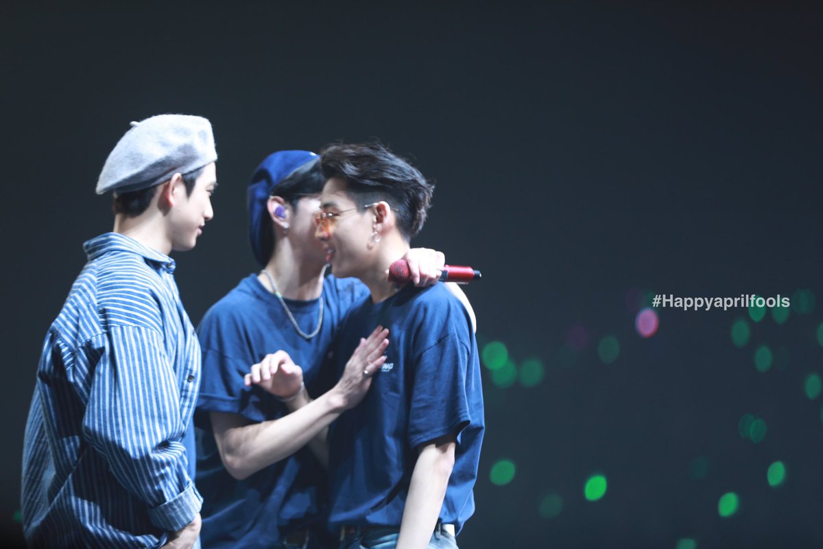 MarkBam pics a thread:How long the relationship? "195 million years"Credit to all the owners  #MarkBam   #MTBB