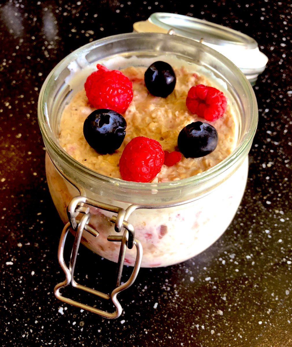 keira_ferns's tweet photo. Loving my overnight oats made with @PulsePathway yesterday https://t.co/6DlUy46dwh