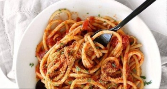 capetownmag's tweet photo. Stay home and raid the back of the cupboard to make these these simple, cheap treats.
https://t.co/IDPtWlzCjn
#lockdown #lockdowsa #level4lockdown https://t.co/rWV2StDQeU