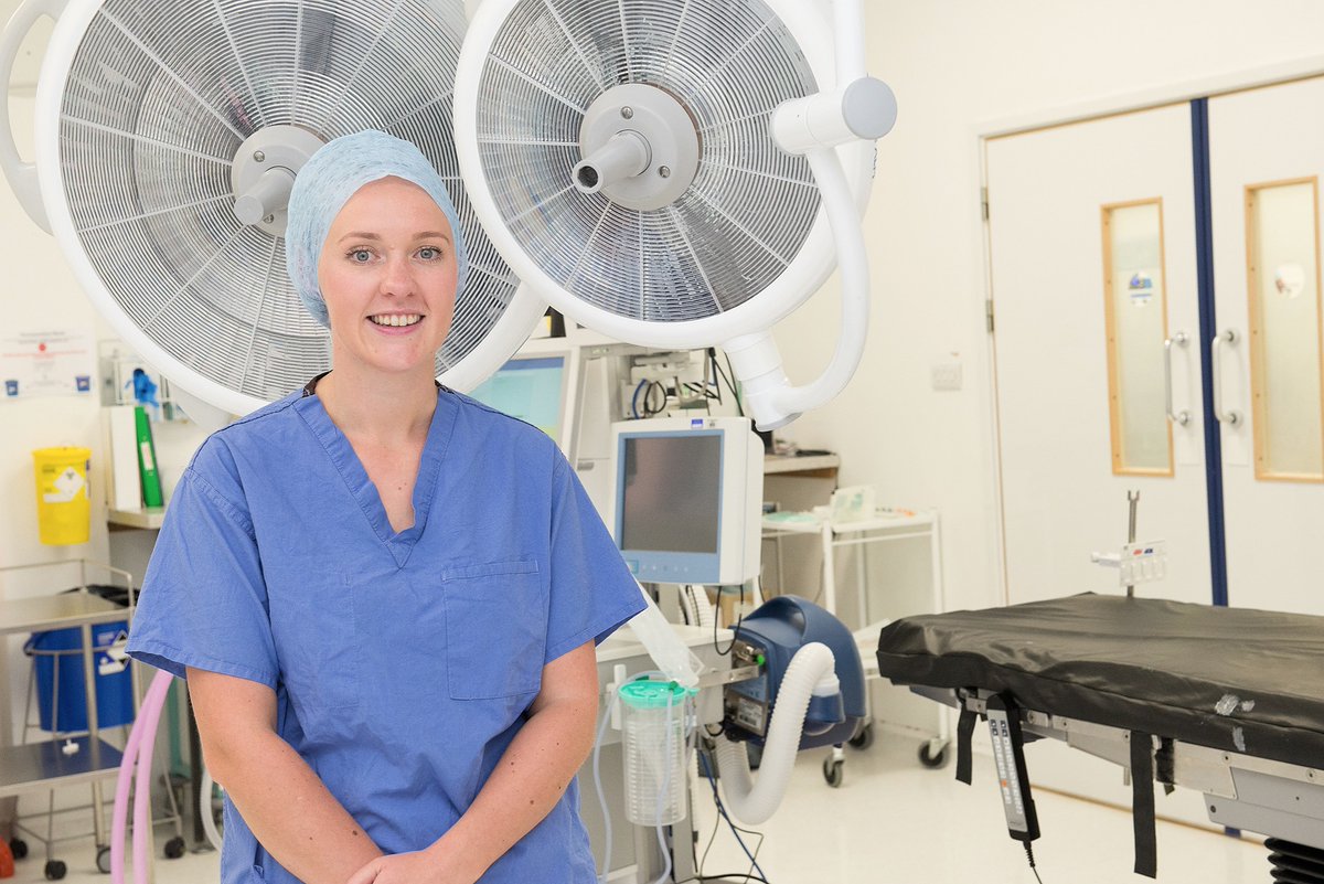 NHS Health Careers tweet media