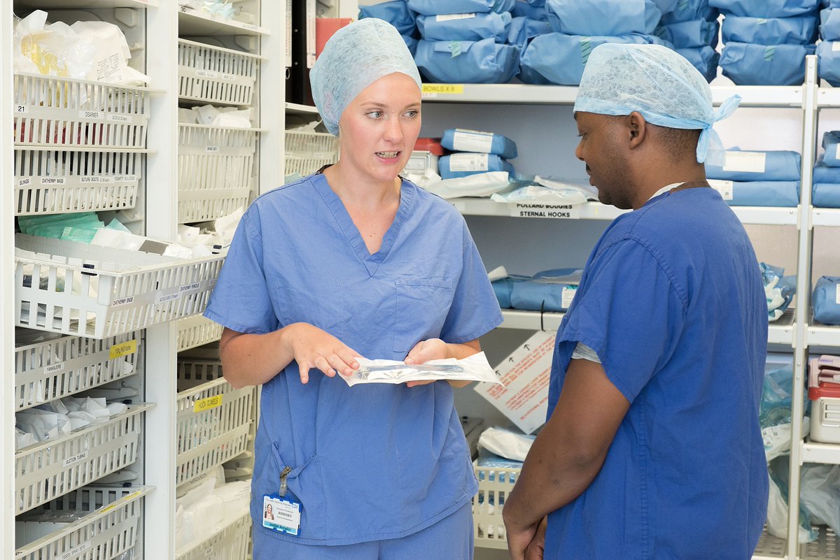 NHS Health Careers tweet media