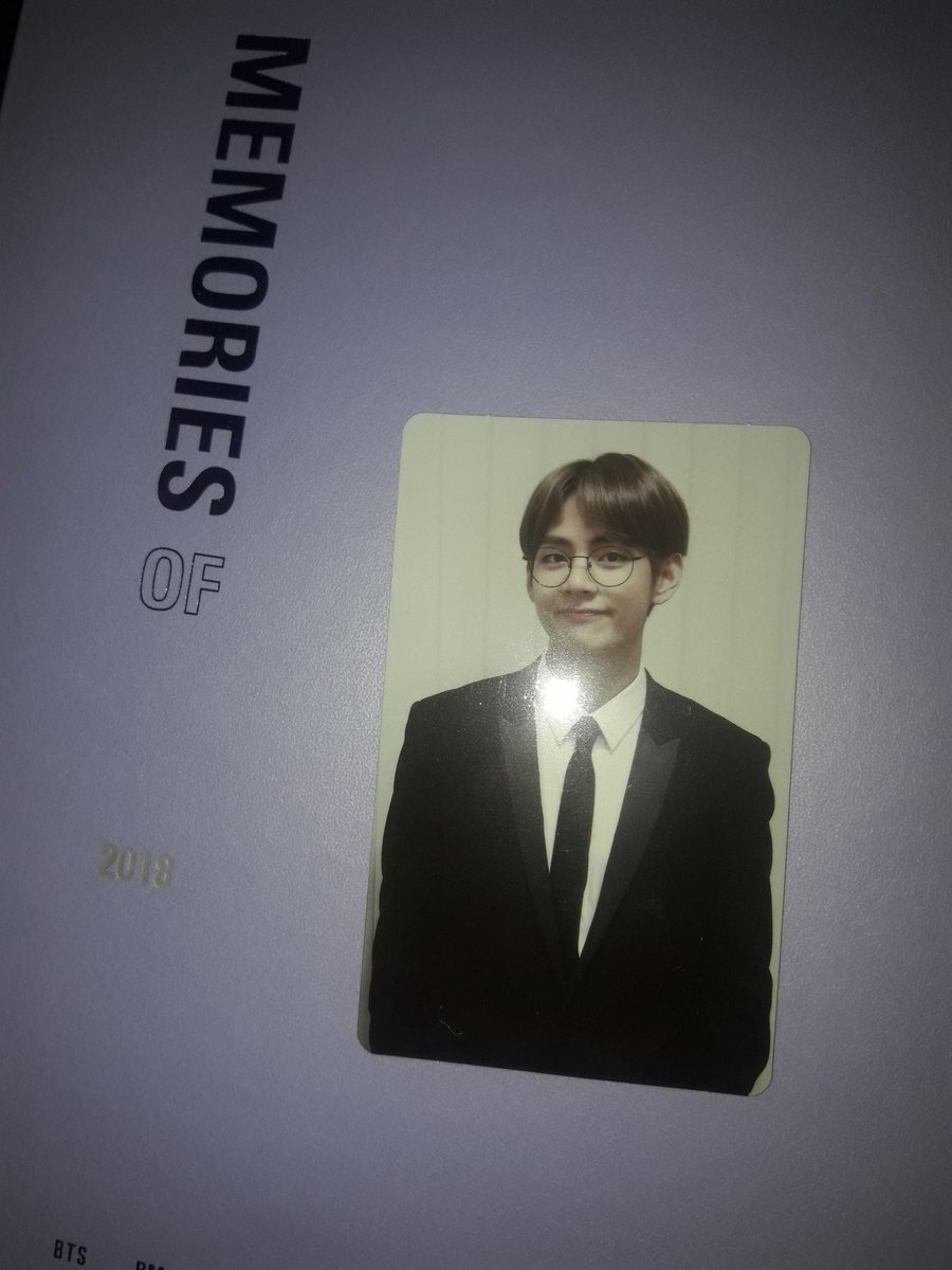 MEMORIES OF 2018 DVD.have: taehyungwant: jungkook
