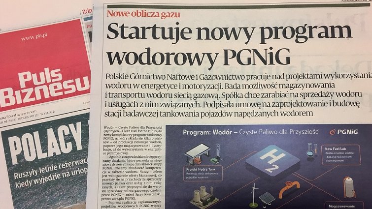 ORLENUP's tweet photo. 🗞️#przeglądmediów 

"#Wodór pozwoli wzbogacić naszą ofertę" - komentuje dziś na łamach dziennika @puls_biznesu @ArkadSekscinski, Wiceprezes PGNiG ds. Rozwoju. #ProgramWodorowy #PGNiG

Zapraszamy do lektury📰 https://t.co/2Pttp25bc3