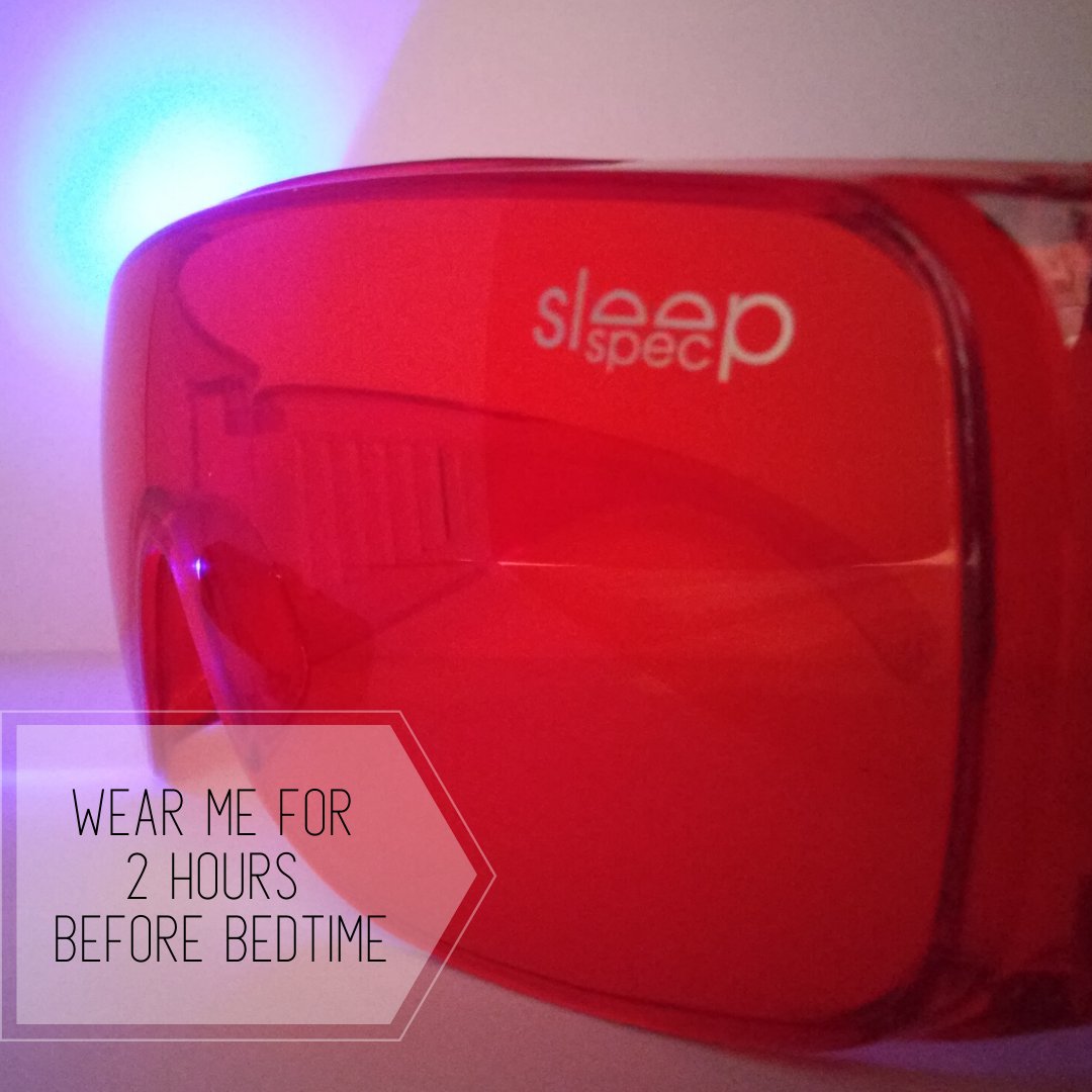 Sleep_Spec's tweet photo. Exposure to blue light disrupts the production of melatonin.  With the increased reliance on technology for business, schooling and entertainment during lockdown, this may be a problem.  https://t.co/WcKhTuu4UH.

#sleepspec  #sleepglasses #bluelight #bluelightblockers #health https://t.co/CHcD4nG11T