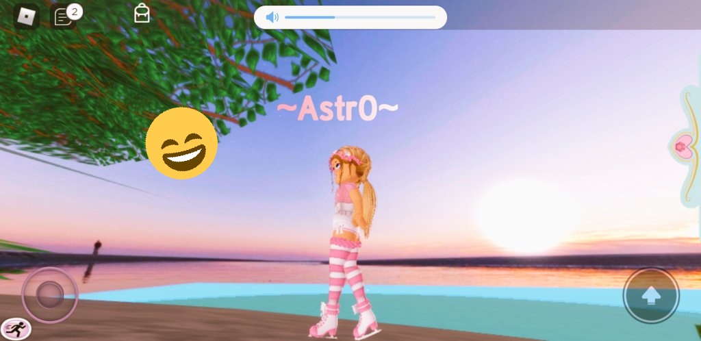 Does anyone want to trade shadow empress boots for starfrost skates?Leave your username below and friend me :)#royalehightrades