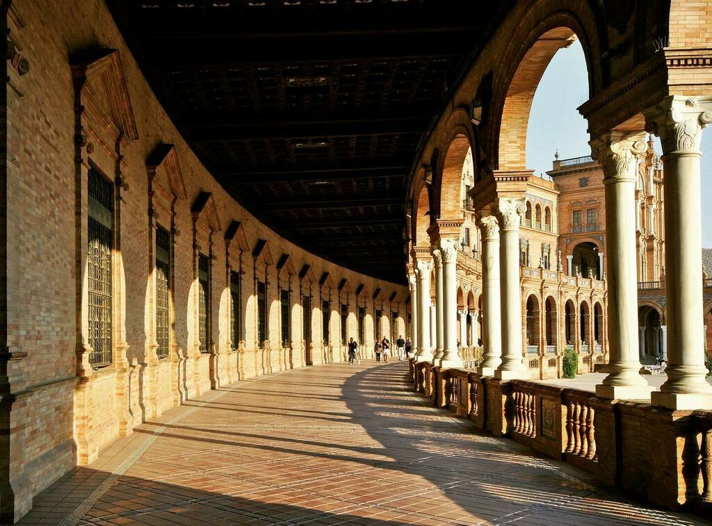 Fotomondeo's tweet photo. Good Morning World! #sevilla #seville #spain #travel #adventure #wanderlust #vacation #travelgram #explore #holiday #travels #traveler #traveller #traveling #travelling #travelphotography #travelingram #travelblog #travelblogger #traveladdict #exploretoc… https://t.co/SKuz1q4qfW https://t.co/qTIp1jpqi4