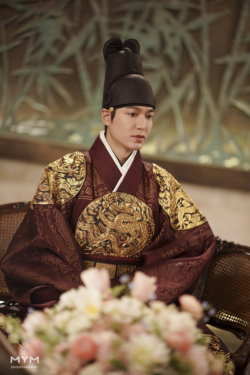 | 오늘의 명대사 | "누구든 언제든 어디든. 가고 싶은 곳으로 달려갈 수 있다는 건 참으로 멋진 일입니다." SBS드라마 [더 킹: 영원의 군주] 📺매주...