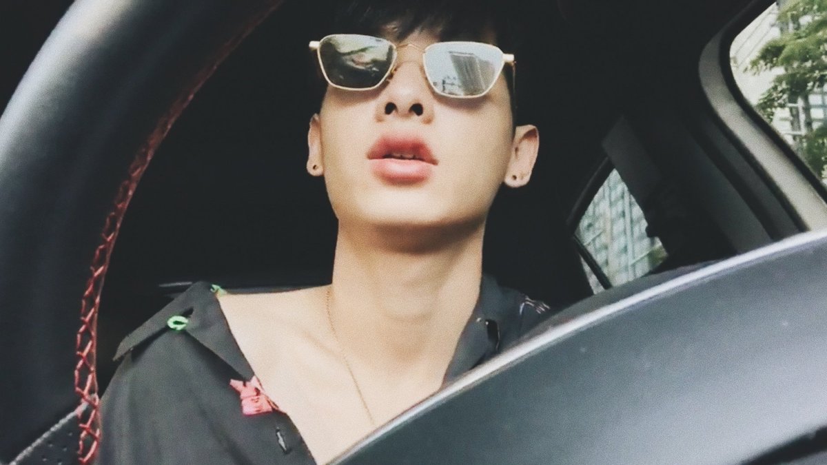 🚙