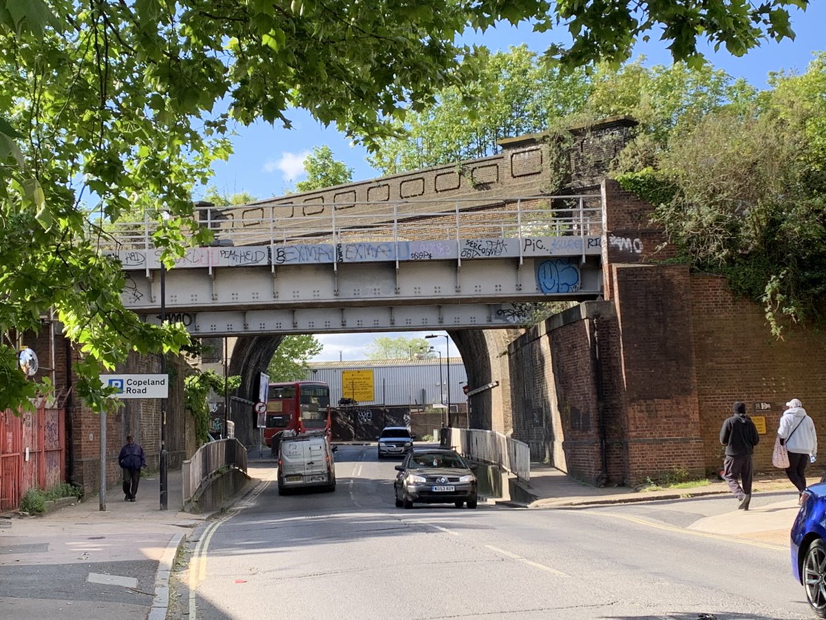 We follow the  #Peck along Consort Lane, formerly Cow Lane, & with a railway bridge that appeared in the opening scenes of Antonioni’s Blow-Up: a medieval-Victorian-Swinging60s mash up...