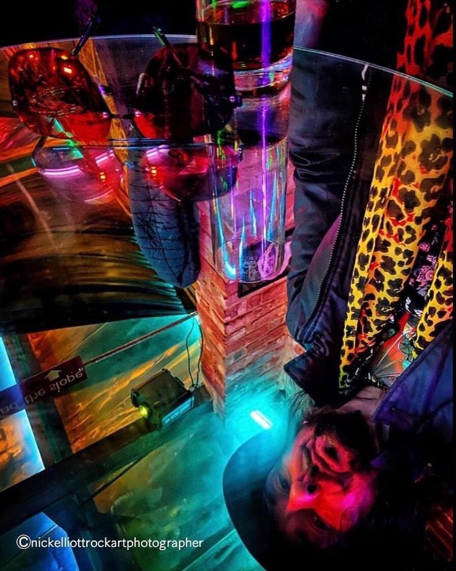 nick_italian's tweet photo. Meravigliosi colori per Nick Elliott fotografo di arte rock (ufficiale)
#nickelliottrockartphotographer #nickelliottrock #nickelliottinfo #nickelliottphotography #nickelliottshop #wonderfulcolours #nickelliottitalian @nick_italian https://t.co/js3wnkfskV https://t.co/98VuJjpUH3