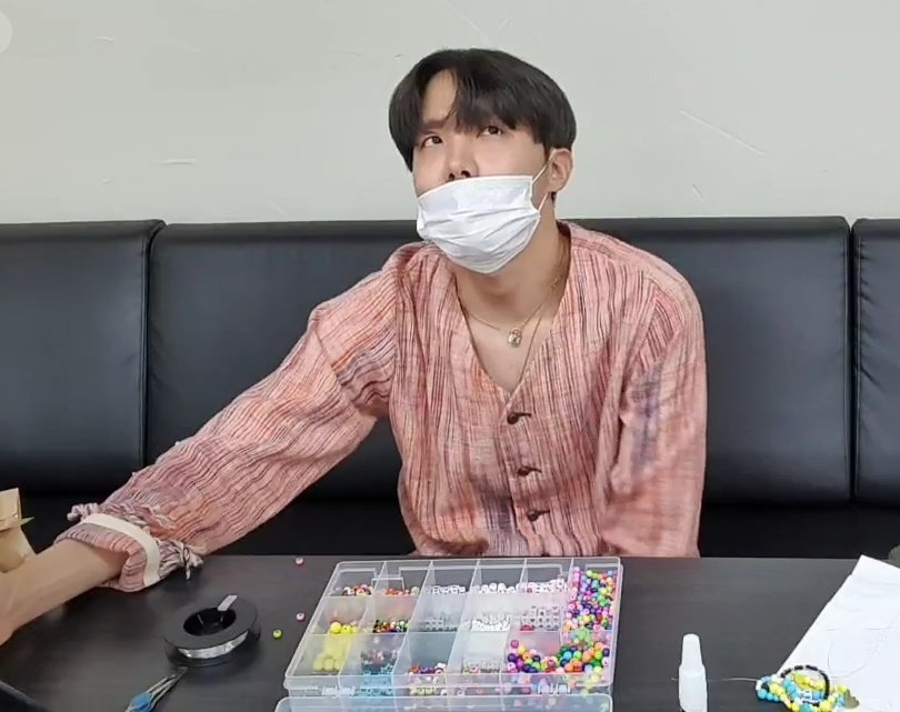  ⁰²'³⁹ [14.05.20]— Hobi ;; bf material ;; a necessary thread. @BTS_twt