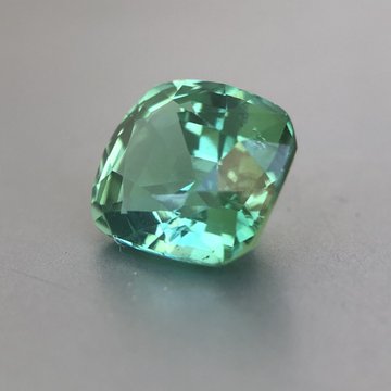 10月14日の誕生石 誕生花 星座 運勢 相性は 365日誕生日占い Plush