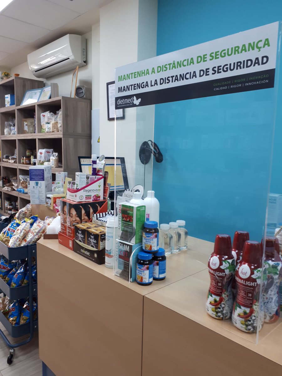 Distrifarma's tweet photo. Protector para mostrador de metacrilato en Herbolario Farmacruz - Málaga https://t.co/vkfHrjbyHP