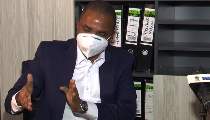 eastafricatv's tweet photo. ''Fedha dola laki tano zinazosemwa zimeliwa ni zile za awamu ya pili ya Bil 2.3 za kila mwaka, kilichobadilika mwaka huu Rais wa FIFA ameamua kuzitoa kabla ya Julai kwasababu ya janga la Corona ili kusaidia mashirikisho'' - Kidao Wilfred, Katibu Mkuu @Tanfootball
#TFFPress https://t.co/ILwePiW9Bk