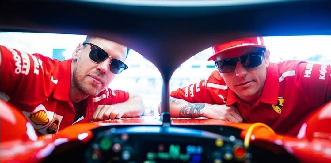 🔴Son günlerdeki transfer haberlerine bakıyorumdur 😁😁
🔵100 e son 4