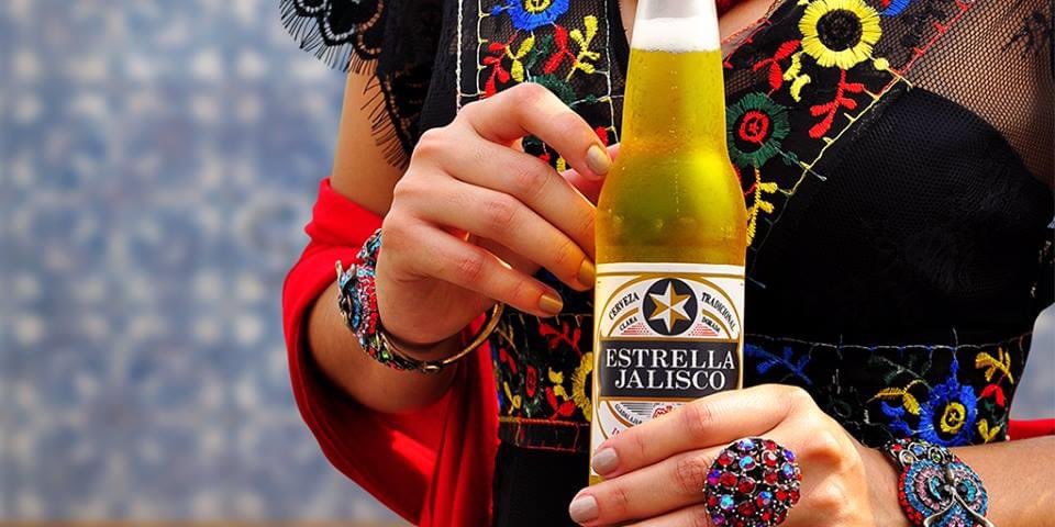 ArkDistributing's tweet image. Cheers to Cinco de Mayo! 🍻

Estrella Jalisco.......Keeping Mexican tradition alive with an authentic flavor. It's what's inside that matters.