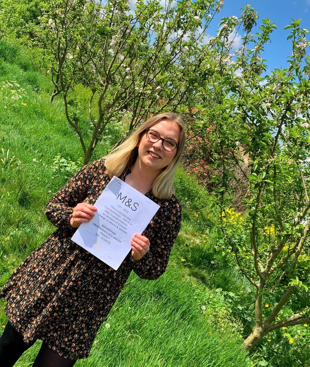 emmaa2808's tweet photo. Dissertation ✅ https://t.co/FKHX9fkjIY