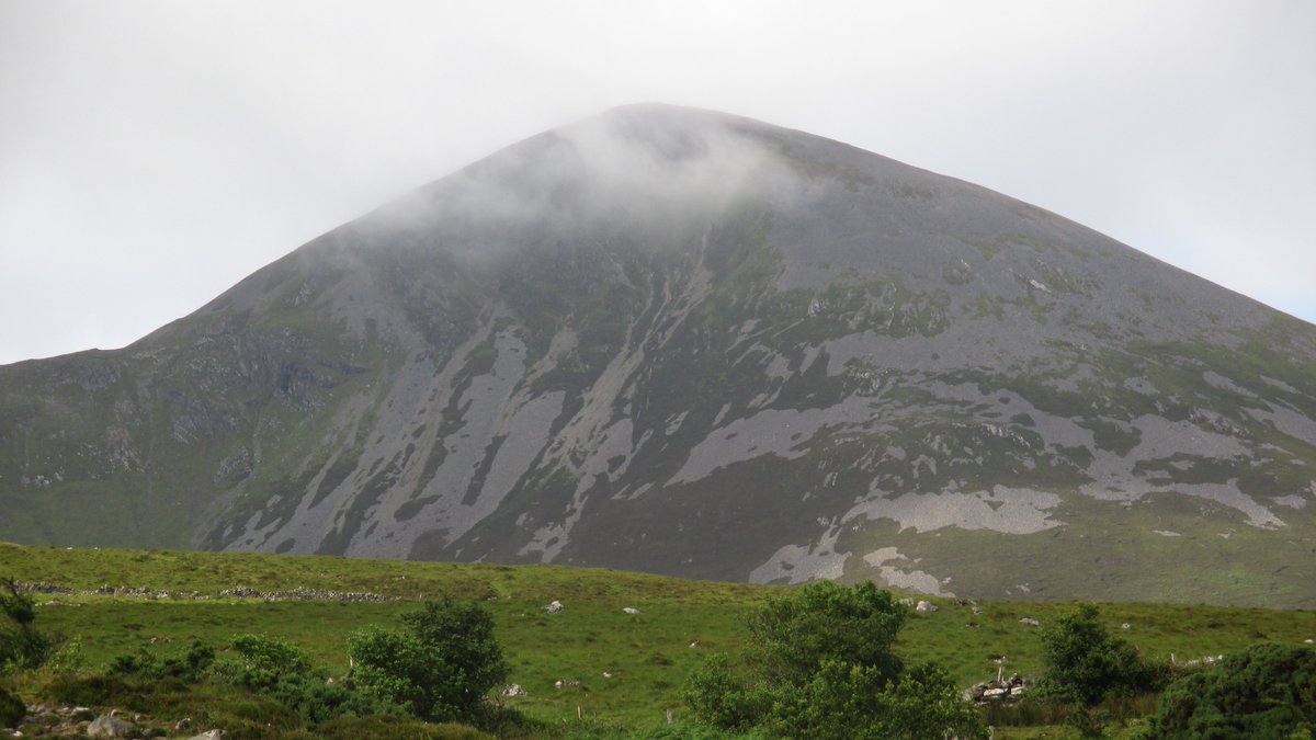 IrelandToday__'s tweet photo. Happy Mayo Day. Crough Patrick an important pilgrimage site in #Mayo #Ireland .
#MayoDay2020 #MayoDay #Mayo2020 #WildAtlanticWay #CroughPatrick https://t.co/proz3wN4j6