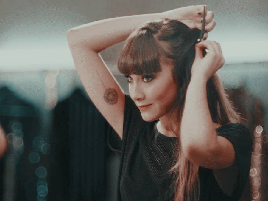 sxnflowergxrl's tweet image. ㅤㅤ ◜  ᪥ 𝐋𝐚 𝐩𝐫𝐞𝐩𝐚𝐫𝐚𝐜𝐢𝐨́𝐧 𝐝𝐞 𝐋𝐨𝐭𝐭𝐢𝐞. ◞

❝ Comienza la cuenta atrás para el gran momento. Las chicas empiezan a volverse locas en la cabeza: comienza la preparación. ❞

ㅤㅤ ☾ ᪥ » #BodaCharlec.