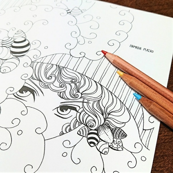 あ!塗り絵の販売をはじめて、昨日で1年だ。
もっと魅力的な絵を描けるようになって塗り絵にしていきたいφ(..*) 
