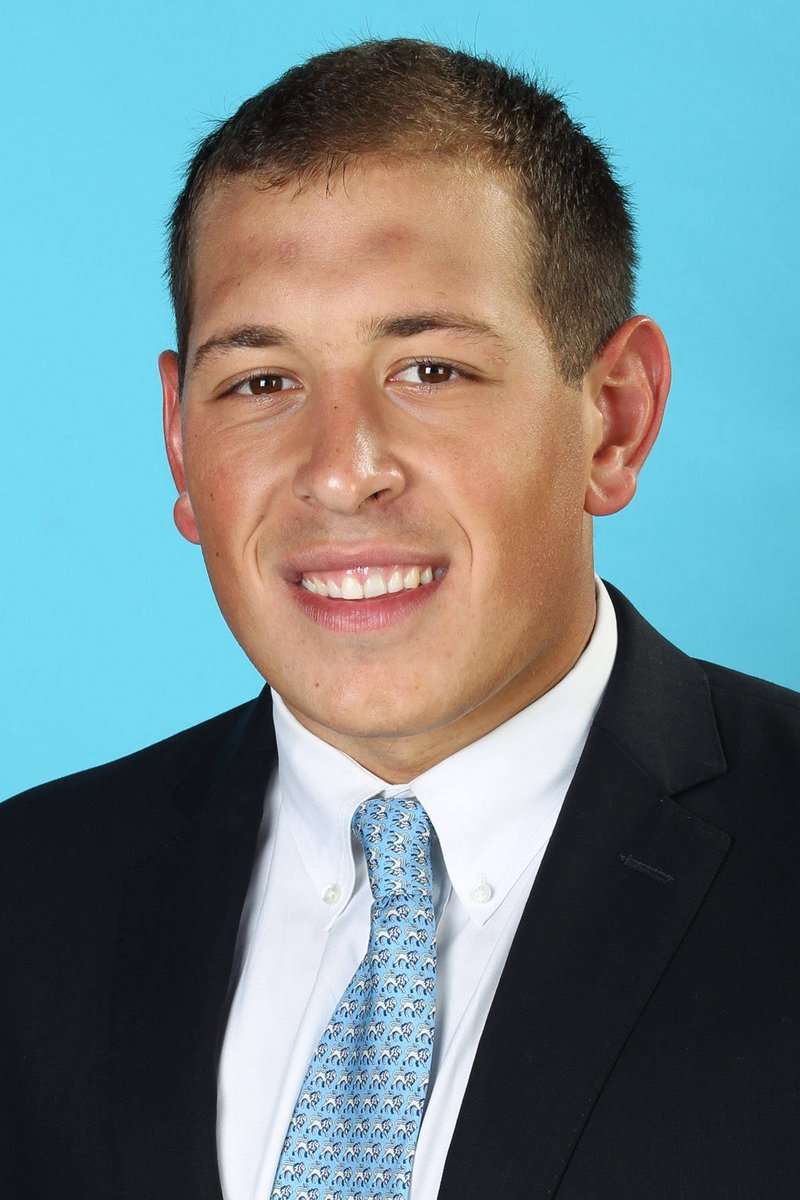 Staff Highlight: Nico Pappas
✅ PFC senior advisor
✅ 4 year Ivy league varsity player
✅ 10 years of consulting experience
✅ Expert knowledge of the recruiting process
Want a personalized game plan to get recruited? Direct Message us today!