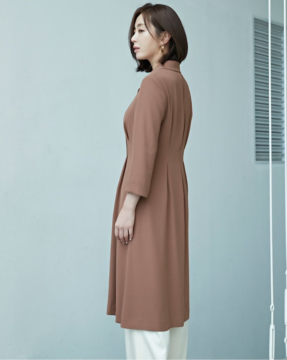 songyoonaPH's tweet photo. "God is within her, she will not fall.."- Psalms 46:5
❤💛💜💚🧡
#송윤아 #SongYoonA #SongYoonAh #조르쥬레쉬 #GeorgesRech #GeorgesRech2020SSCollection #SongYoonAhFashion https://t.co/9mR41Ce837