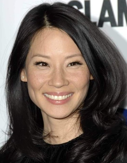 stanninglucyliu's tweet photo. There is really something very calming about #LucyLiu. Maybe because her smile reflects a deep, inner contentment and happiness...😘 And her freckles, she made them look so sexy 😚 #killersmile #eternalgoddess #WhyWomenKill 🔪 https://t.co/B4ZrUQiSe0