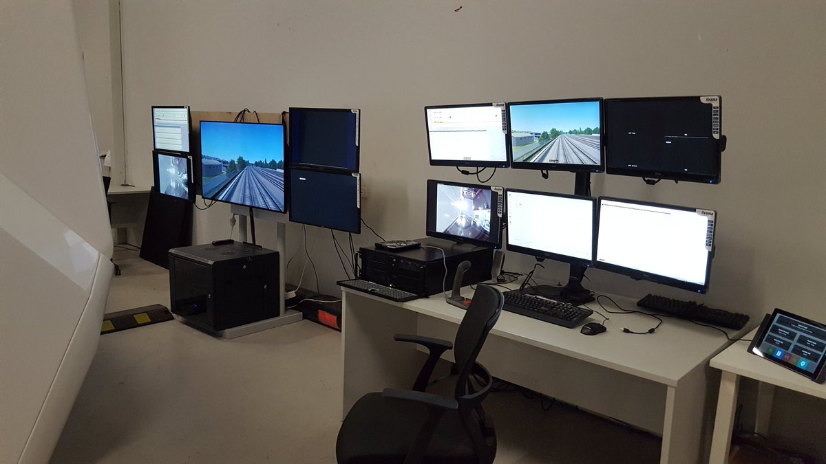 huwsdavis's tweet photo. Four years ago doing Factory Acceptance Testing on the first IEP simulator....who knew where it would lead next
#156mph https://t.co/uclZX79nuY