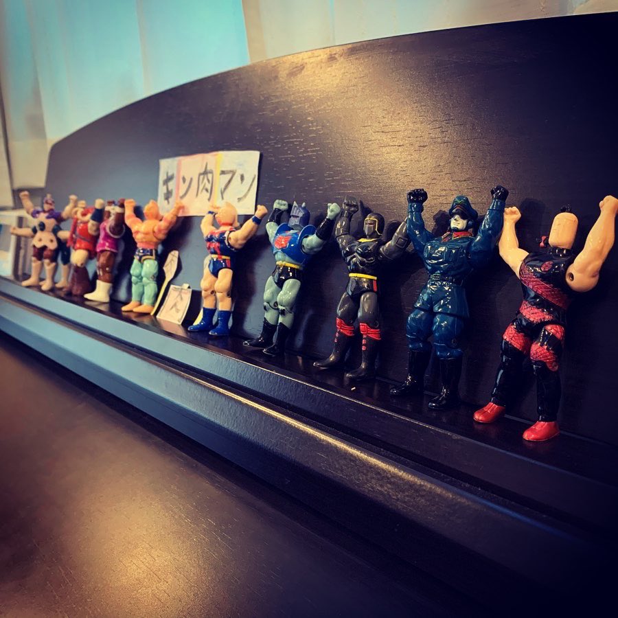 hk_evolution's tweet photo. 最近キン肉マンにハマった娘作。

これを見て改めて気付かされた。こういう大変な時だからこそ、世界中が敵味方関係なく友情パワーで乗り越えていきたいものです。

#キン肉マン
#友情パワー 
#コロナに負けるな https://t.co/Y5j6KDBDwJ