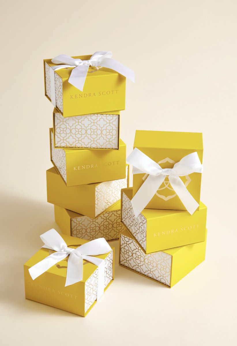 BoardwalkTL's tweet photo. Help us spread the word @SuptMarkHenry @CyFairISD @CyFairJoel today when you shop @kendrascott 20% of your purchases go to @CyHopeTX when you use code GIVEBACK7159 at check out or over the phone 📱 when you call 832-497-5168 for your curbside pick up! https://t.co/SCDAV1Ka59
