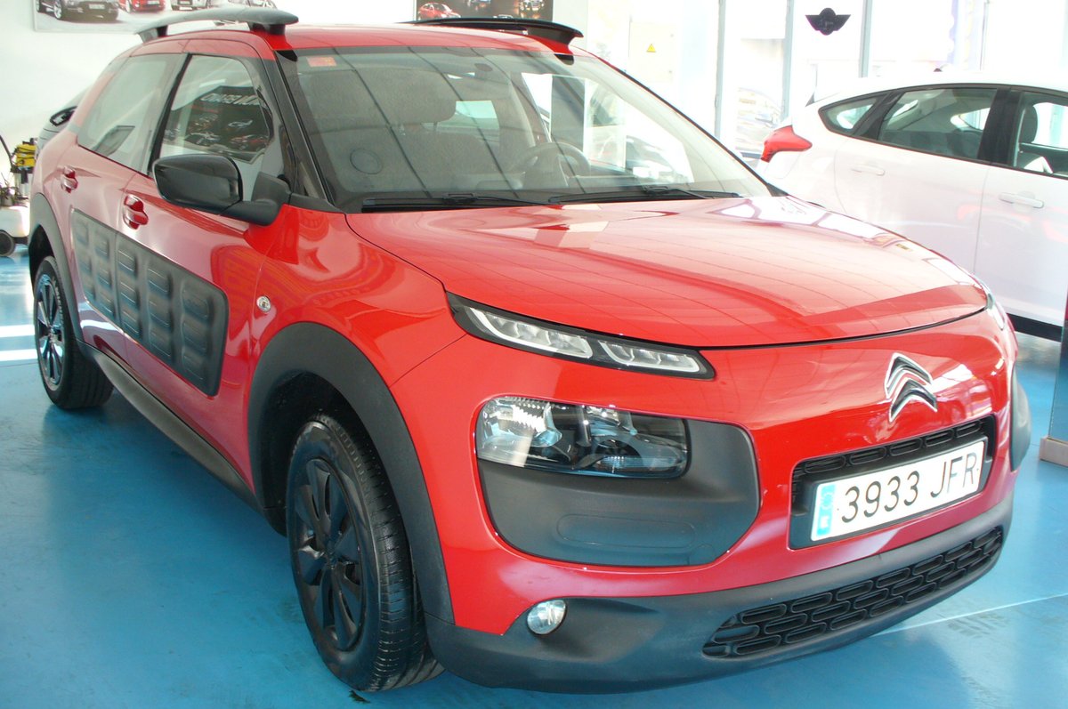 BravoAutomocion's tweet photo. CITROEN C4 CACTU   10.900€ https://t.co/v43R4yuRPy