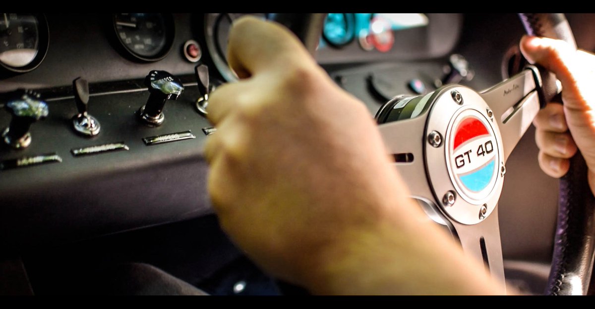 AlexJWriter's tweet image. Pre-lockdown #GT40 goodness. Shot for @LeMansCoupes. #CarPhotography
