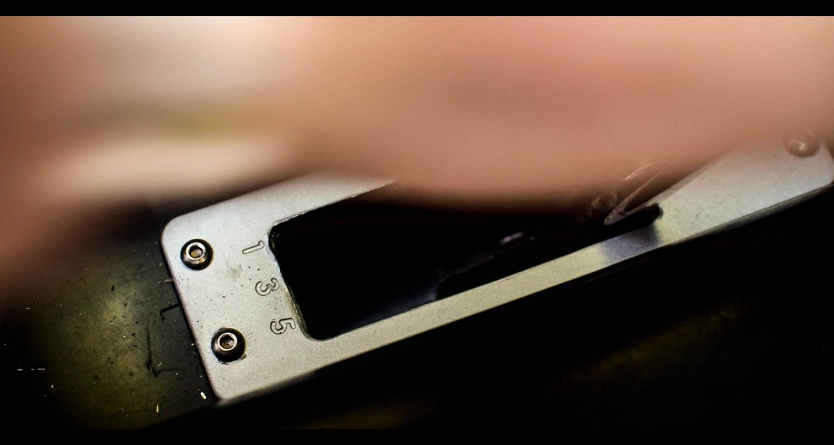 AlexJWriter's tweet image. Pre-lockdown #GT40 goodness. Shot for @LeMansCoupes. #CarPhotography