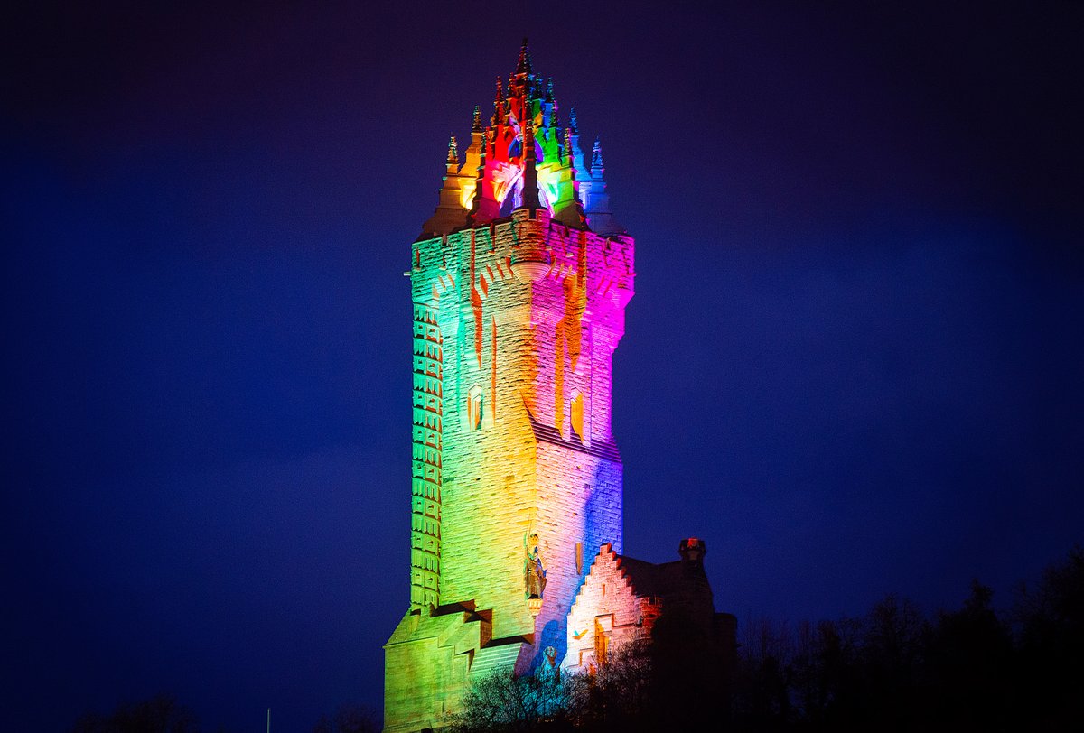 TheWallaceMon's tweet photo. Your eyes weren’t deceiving you - the #WallaceMonument really was illuminated with the colours of a rainbow!✨🌈 Don’t worry if you missed it - it’s happening every night! #StayHome #ThankYouNHS https://t.co/n2aljuLyoA
