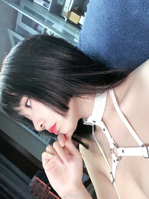 AZAZEL design The new style transparent nurse uniform is officially delivered. Can's try to wear😊 