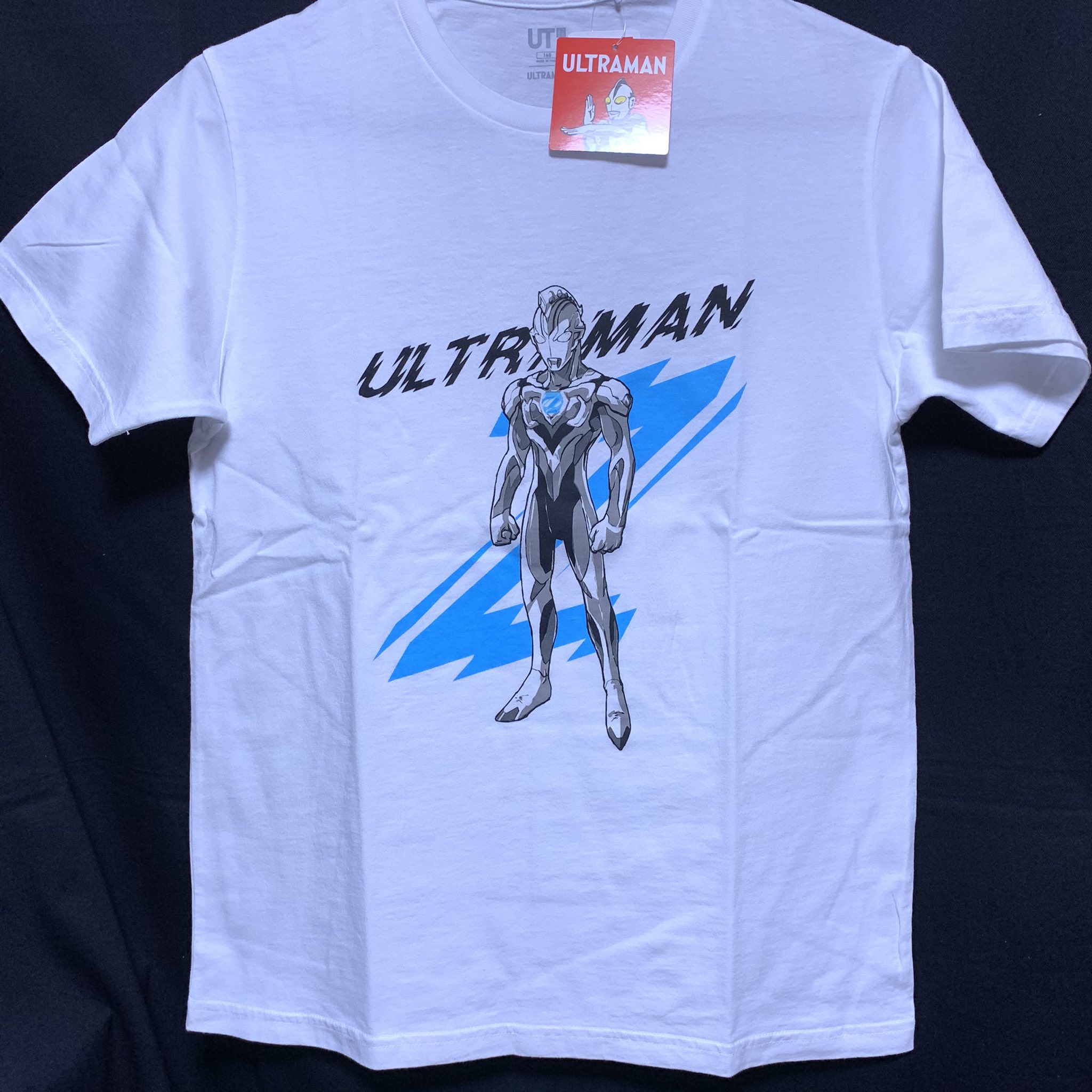 こうじ ウルサマ 7 31参戦 Pa Twitter ユニクロ Ut ウルトラマン ユニクロ とコラボ商品 近所の店舗が休業中の為 ネットで購入 2枚ずつ3回に分けて購入し ノベルティをゲット 絵柄はメンズとキッズで違うものもあり キッズのものの中に ウルトラマンz があっ